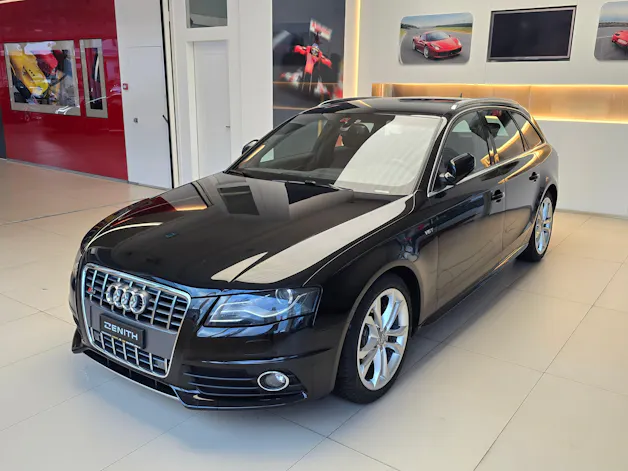 Audi S4 Avant 3.0 TFSI quattro S-tronic