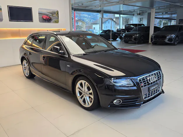 Audi S4 Avant 3.0 TFSI quattro S-tronic