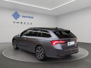 Škoda Octavia Combi 2.0 TSI DSG Dynamic 4x4