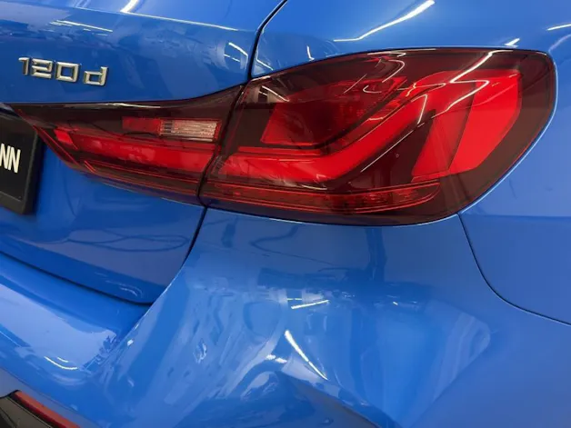 BMW 120d xDrive M SPORT