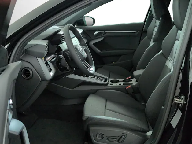 Audi A3 Sportback TFSI 110 kW Attraction S tronic