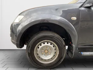 Mitsubishi L 200 2.5 DID Invite Double Cab