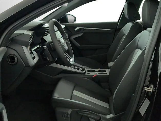 Audi A3 Sportback TFSI 110 kW Attraction S tronic
