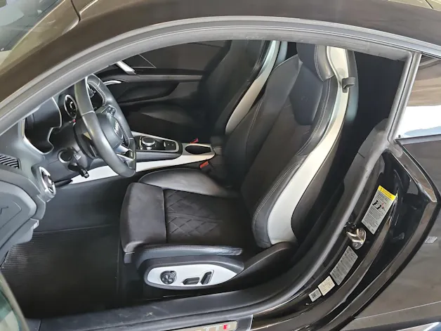 Audi TTS Coupé 2.0 TFSI quattro S-tronic