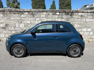 Fiat 500 C electric 87 kW Icon