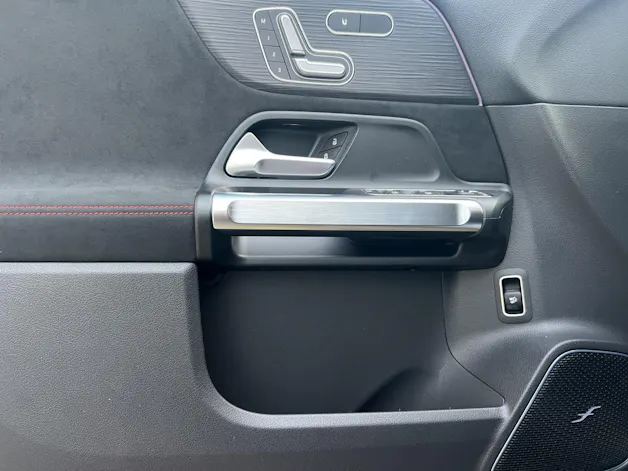 Mercedes-Benz EQB 350 66,5 kWh 4Matic Excellence