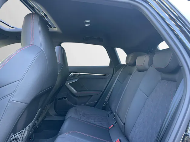 Audi S3 Sportback TFSI quattro S-tronic