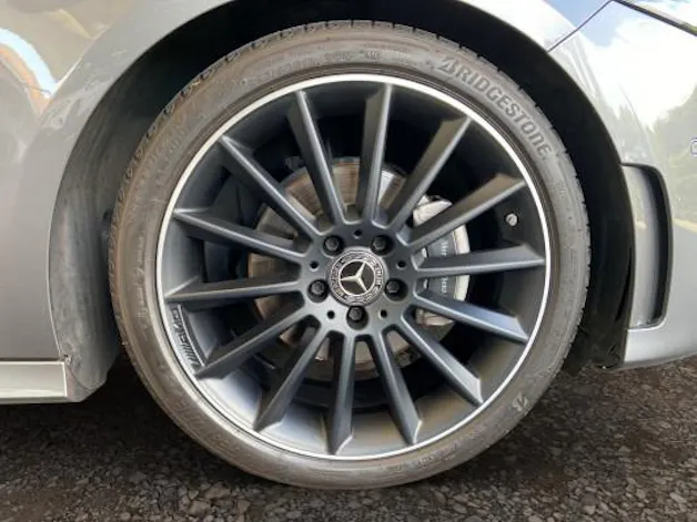 Mercedes-Benz A 200 AMG Line