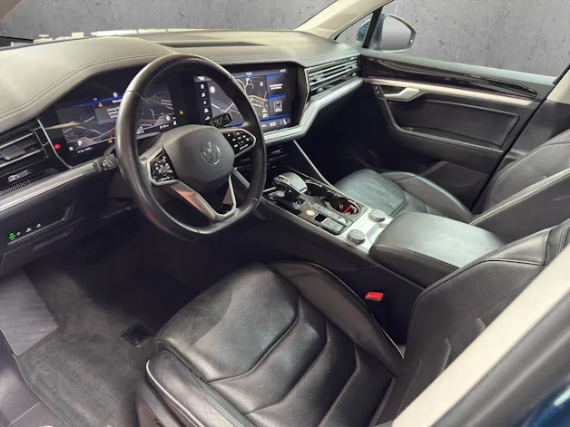 VW Touareg 3.0 TDI Elegance Tiptronic