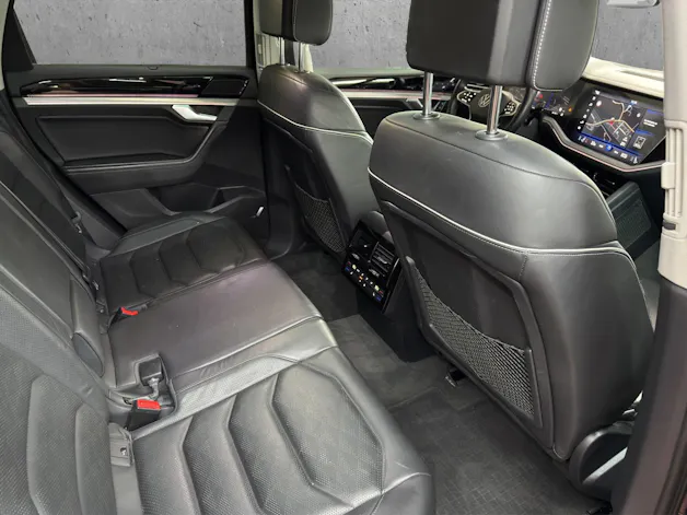 VW Touareg 3.0 TDI Elegance Tiptronic