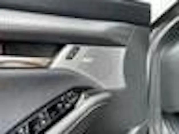 Mazda 3 Hatchback SKYACTIV-G M Hybrid 140 Centre Line Automat