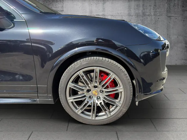 Porsche Cayenne GTS * CH-Fahrzeug aus 1. Hand*