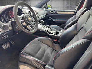 Porsche Cayenne GTS * CH-Fahrzeug aus 1. Hand*