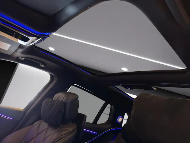Mercedes-Benz EQS SUV 680 Maybach