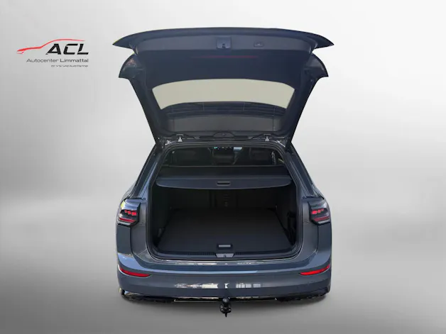 VW Golf Variant R-Line 2.0TSI 204PS 4Motion DSG