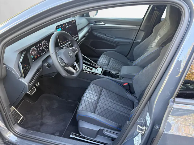 VW Golf Variant R-Line 2.0TSI 204PS 4Motion DSG