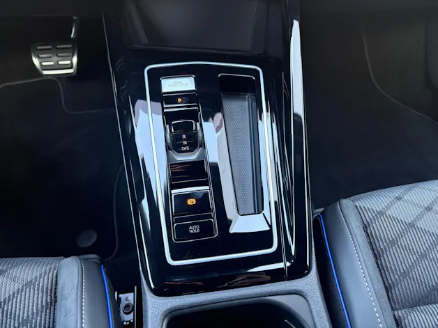 VW Golf Variant R-Line 2.0TSI 204PS 4Motion DSG