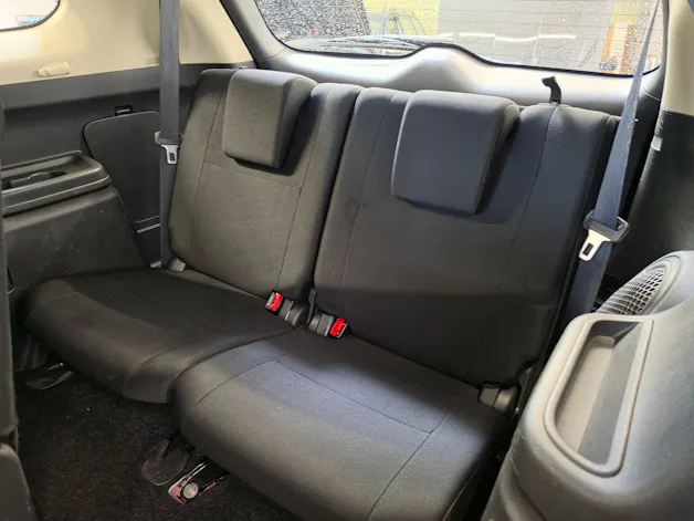 Mitsubishi Outlander 2.2 DID Style 4WD Automatic 7 Sitzplätze