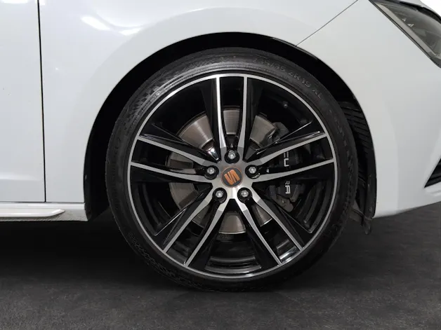 SEAT Leon ST 2.0 TSI Swiss Cupra 300 4 Drive DSG