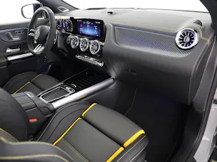 Mercedes-Benz GLA AMG 45 S 4Matic+ 8G-DCT