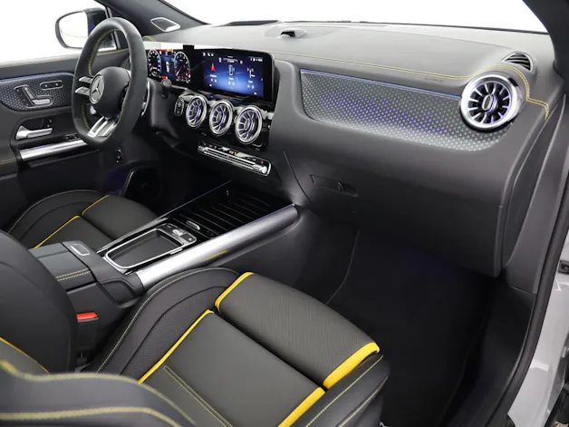 Mercedes-Benz GLA AMG 45 S 4Matic+ 8G-DCT