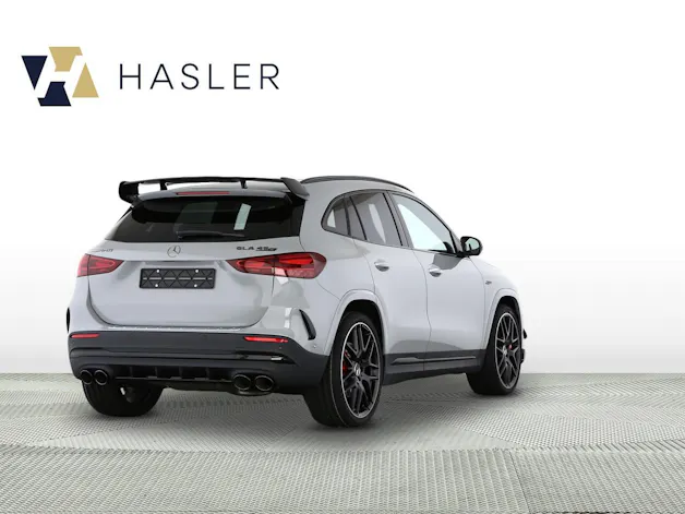Mercedes-Benz GLA AMG 45 S 4Matic+ 8G-DCT