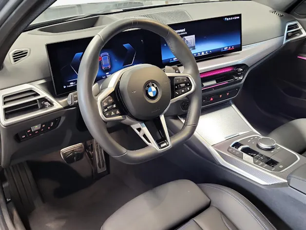 BMW 320d xDrive 48V Touring Steptronic M Sport