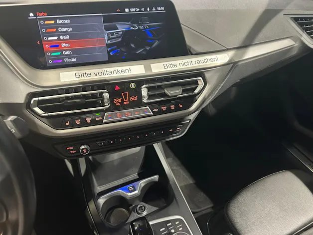 BMW 118i Essential Edition Steptronic
