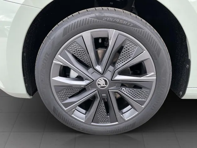 Škoda Fabia 1.5 TSI Dynamic DSG