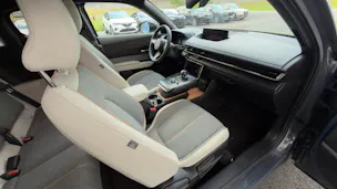 Mazda MX-30 e-Skyactiv R-EV Advantage