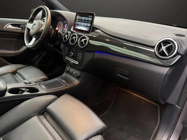 Mercedes-Benz B 220 Urban 4Matic
