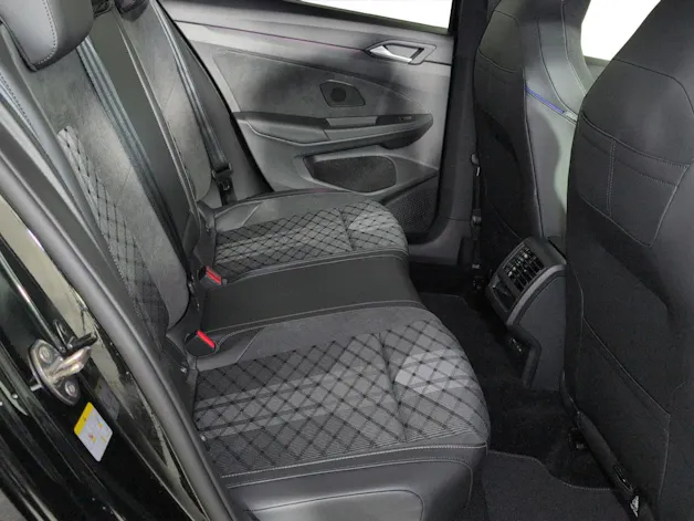 VW Golf 2.0 TSI R-Line DSG 4 Motion
