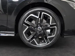VW Golf 2.0 TSI R-Line DSG 4 Motion