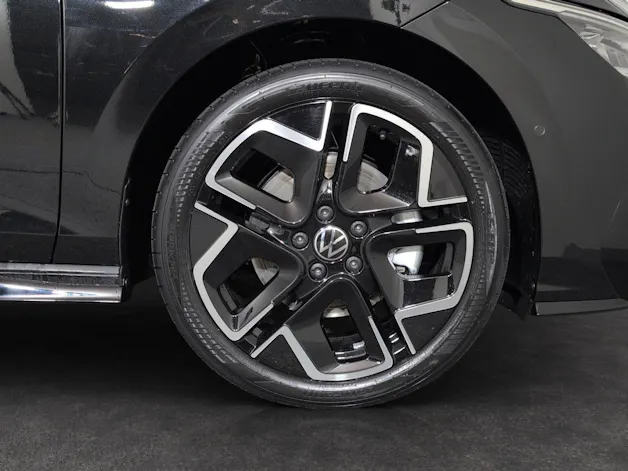 VW Golf 2.0 TSI R-Line DSG 4 Motion