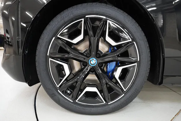 BMW iX xDrive50