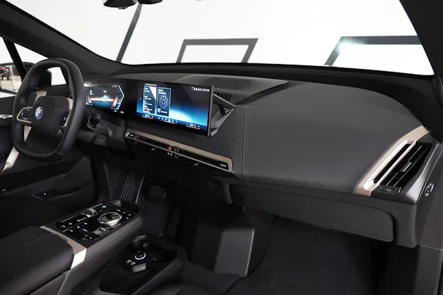 BMW iX xDrive50