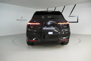 BMW iX xDrive50