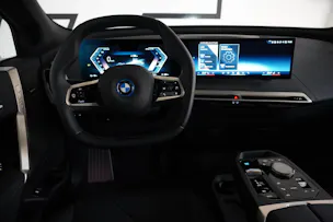 BMW iX xDrive50