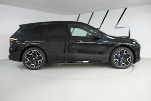 BMW iX xDrive50