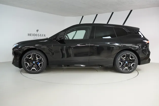 BMW iX xDrive50
