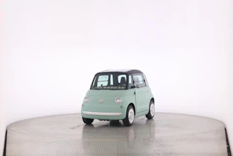 https://vehicle.imgix.net/4339532/92c729e7-86c4-43c8-91a6-d90a93ab2256.jpg