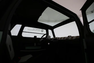 https://vehicle.imgix.net/4339532/9ea4f45b-44b2-4a58-9a8d-020355ac765e.jpg