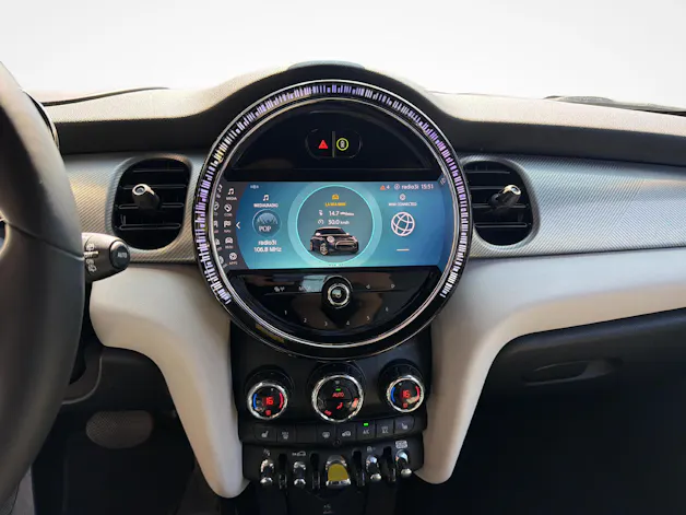 Mini F56 Cooper SE