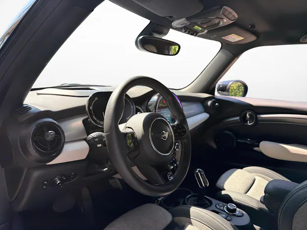 Mini F56 Cooper SE