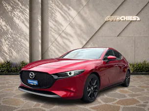 MAZDA 3 Hatchback 2.0 186 Revolution