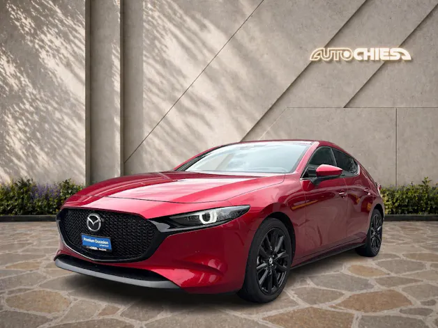 MAZDA 3 Hatchback 2.0 186 Revolution