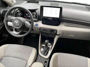 Toyota Yaris 1.5 VVT-i HSD Premium