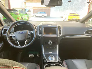 Ford S-Max 2.5 Hybrid ST-Line