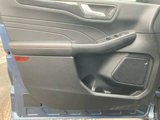 Ford Kuga 2.5 Hybrid ST-Line X 4x4