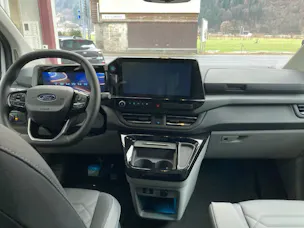 Ford Tourneo C Bus 320 L1 2.0 EcoBlue 170 Titanium X  4x4